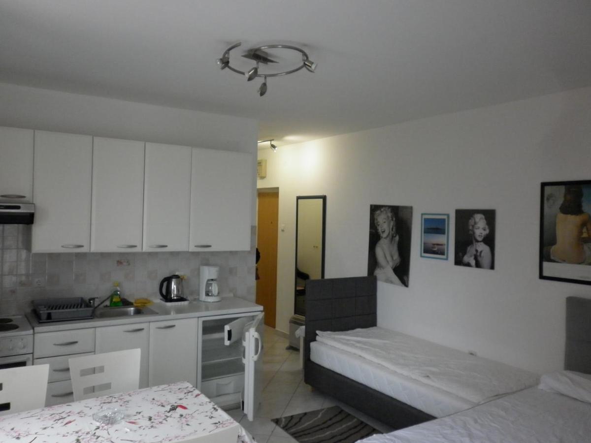 Apartment Antoncic Dramalj Exteriör bild
