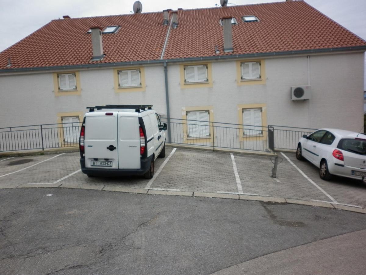 Apartment Antoncic Dramalj Exteriör bild
