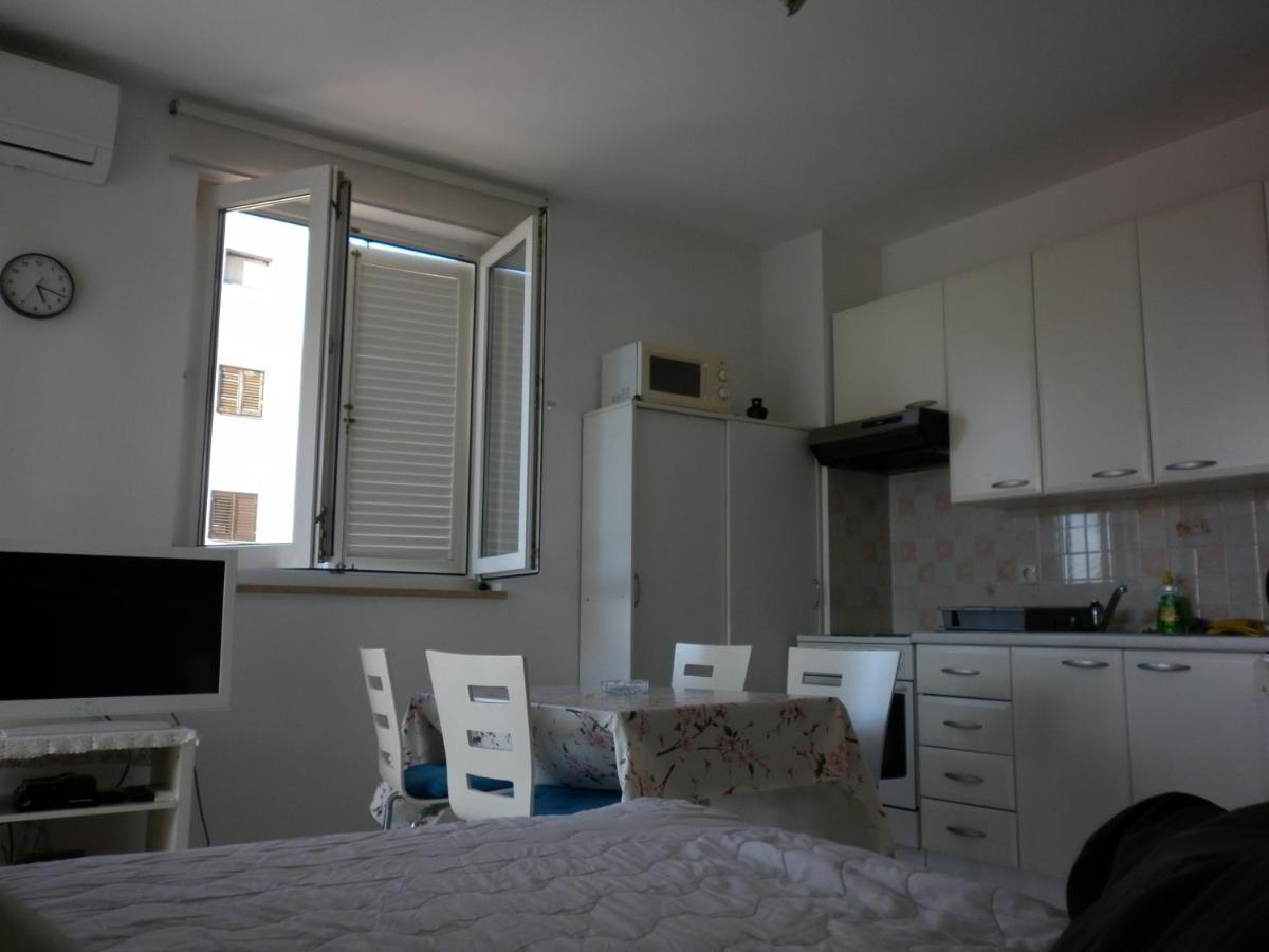 Apartment Antoncic Dramalj Exteriör bild