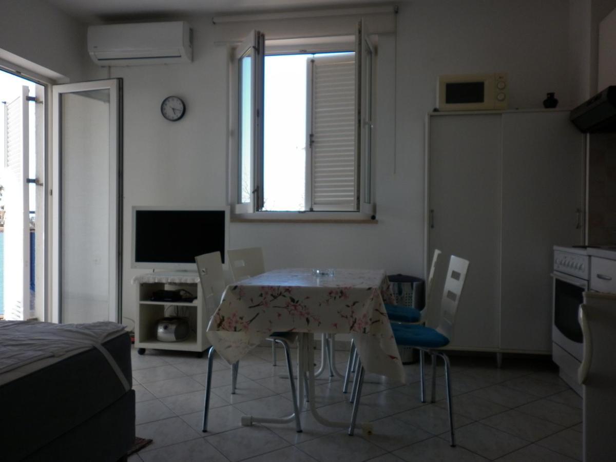 Apartment Antoncic Dramalj Exteriör bild