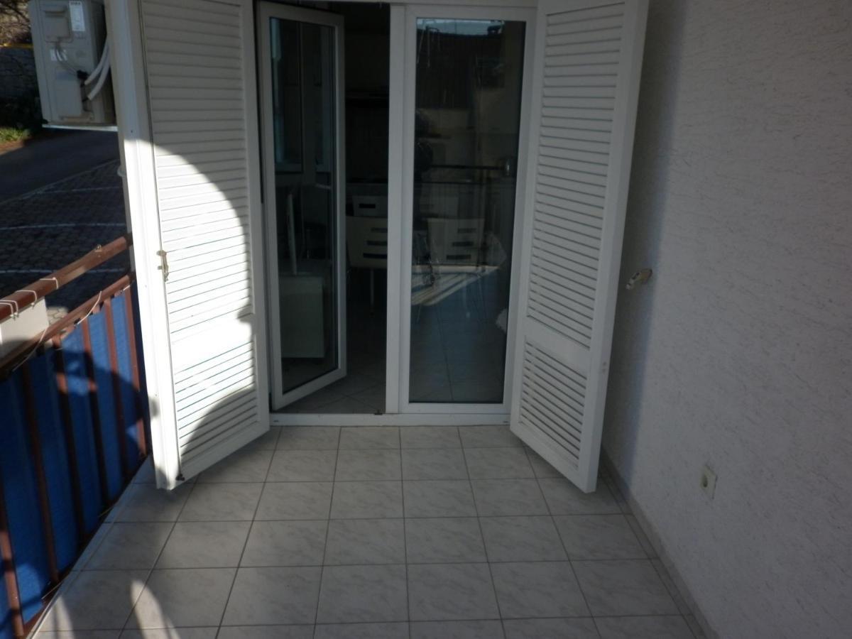Apartment Antoncic Dramalj Exteriör bild