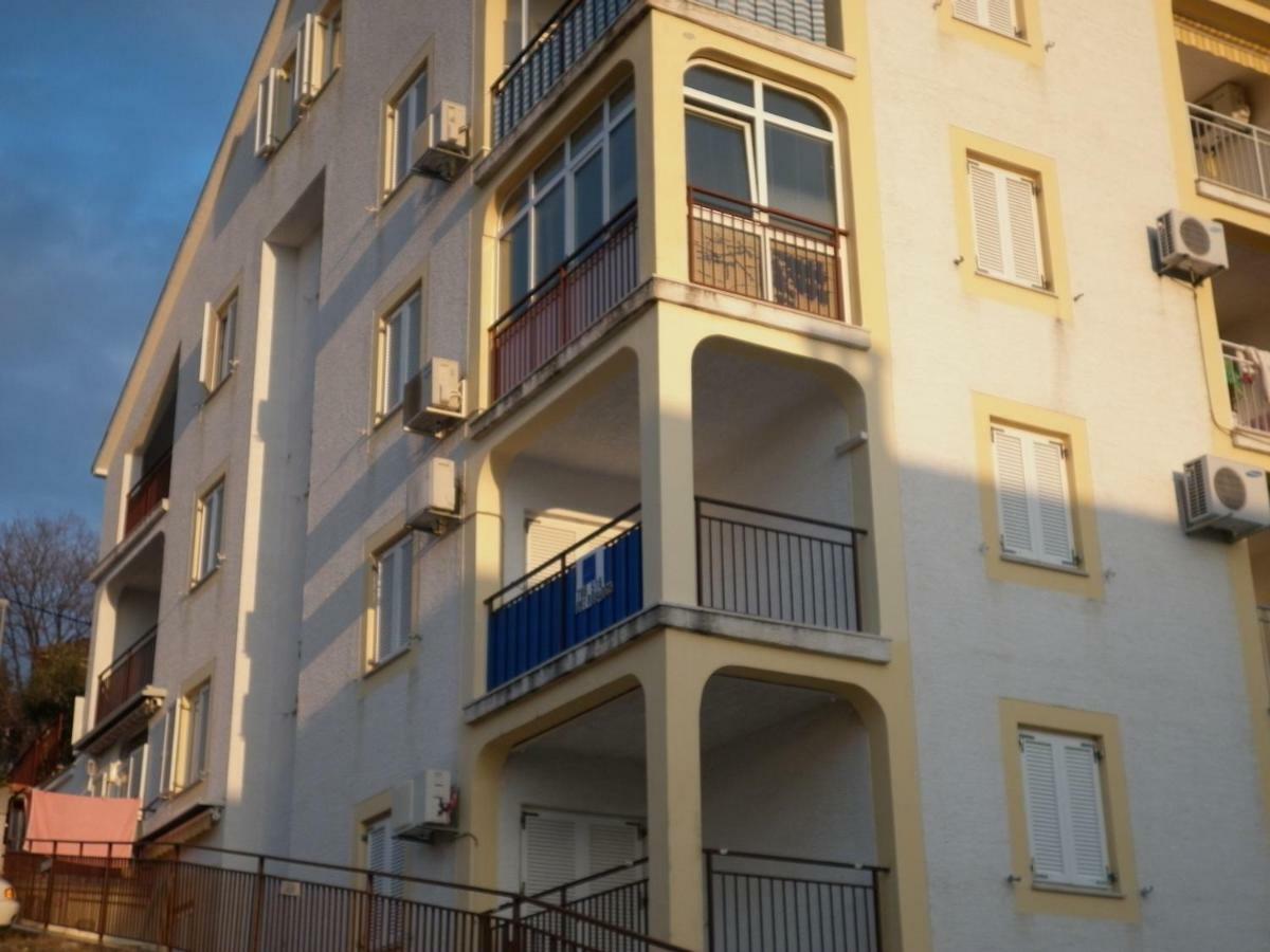 Apartment Antoncic Dramalj Exteriör bild